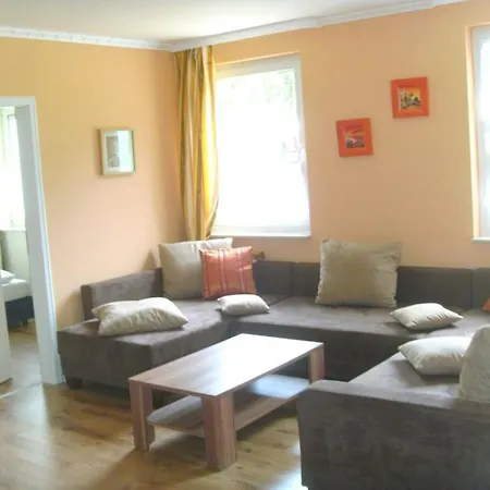 Ferienwohnung Am Heegesee * Wesenberg